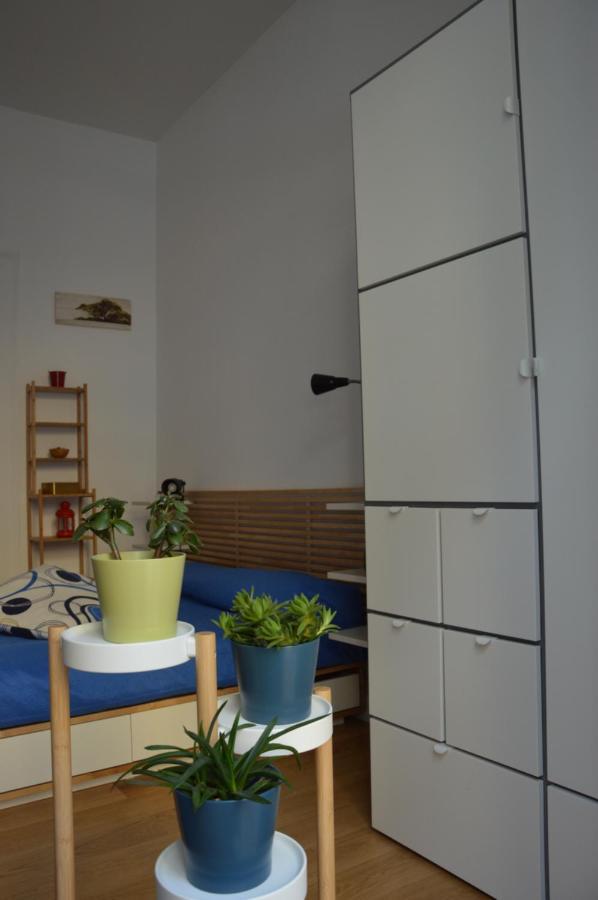 Casa Flora Al Corso Apartment เนเปิลส์ ภายนอก รูปภาพ